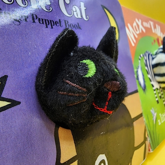 2 Finger Puppet Board Books Cat Zebra Baby Toddler First Book 4x4" - Picture 3 of 7